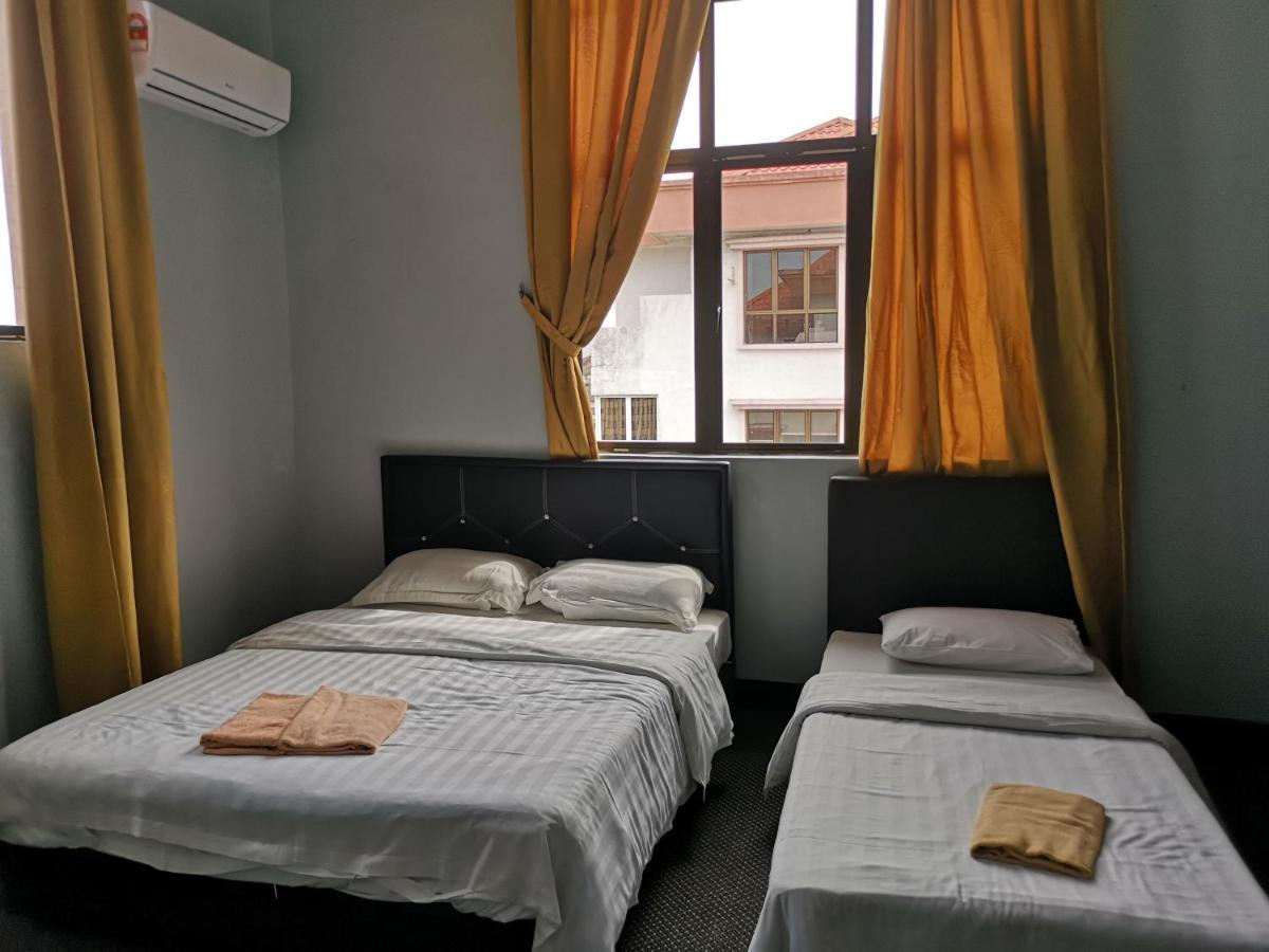 Homestay Marina Court Kota Kinabalu Extérieur photo