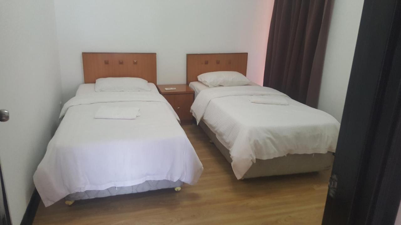 Homestay Marina Court Kota Kinabalu Extérieur photo